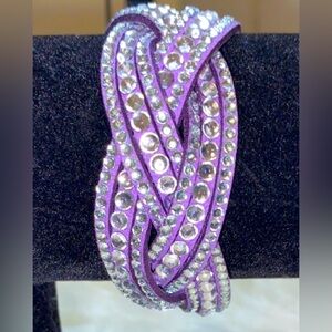 🔥🔥🔥 Gorgeous Purple Bedazzled SnapBack Bracelet!